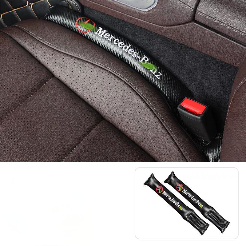 Възглавнички между седалките с лого 2 бр.