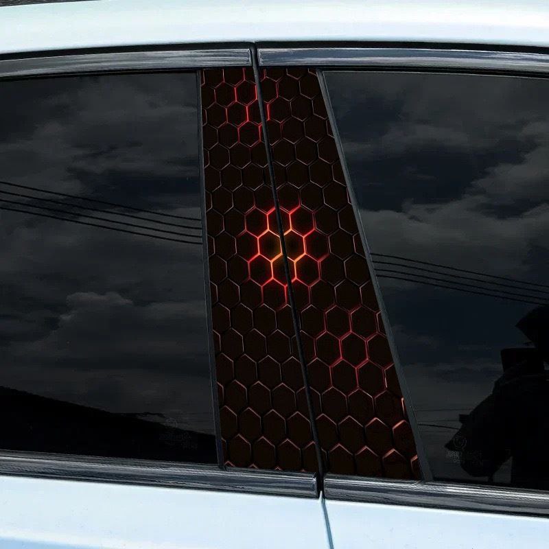 Декоративни стикери за автомобилни колонки