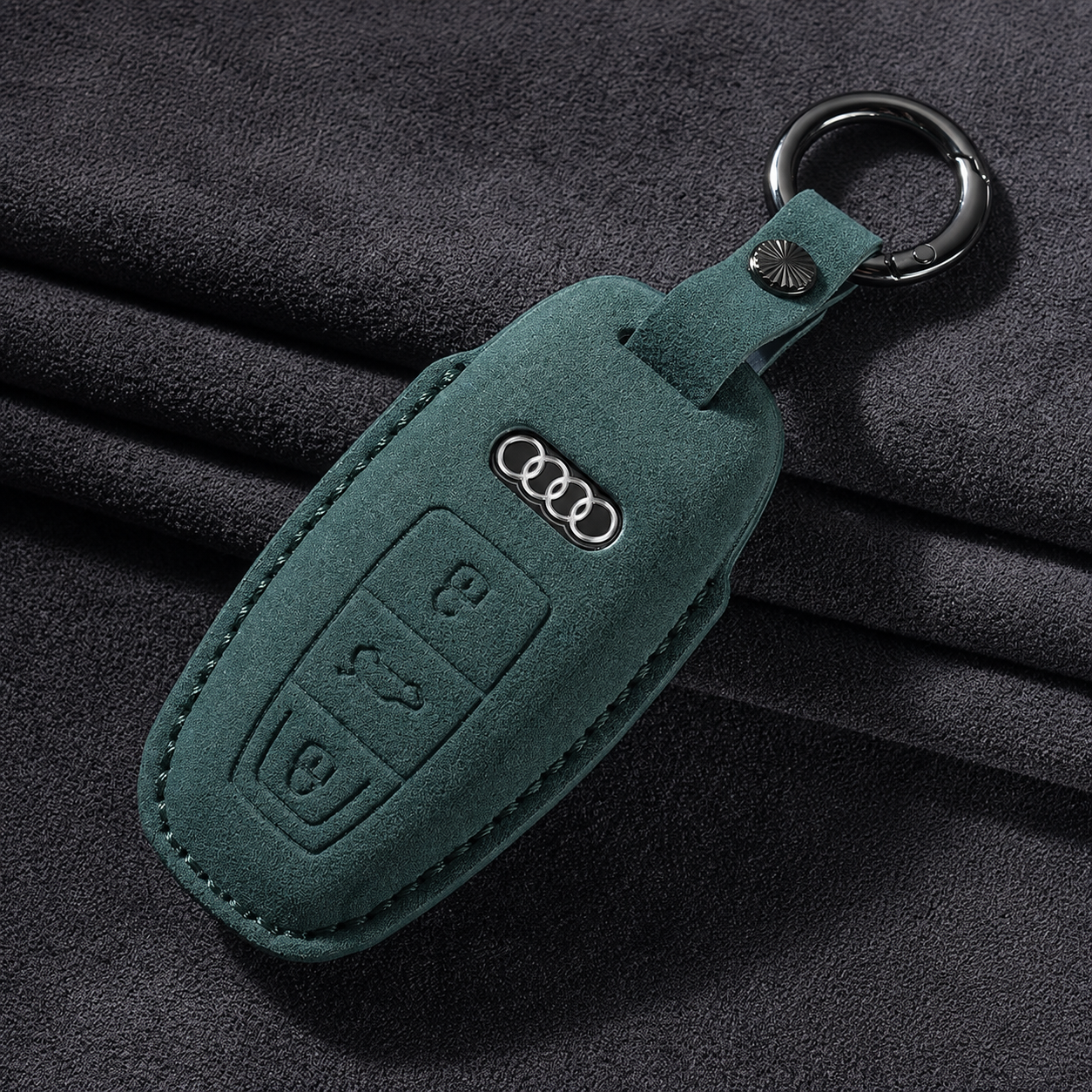 Калъф за ключ Audi от Алкантара с метален ключодържател – Премиум защита