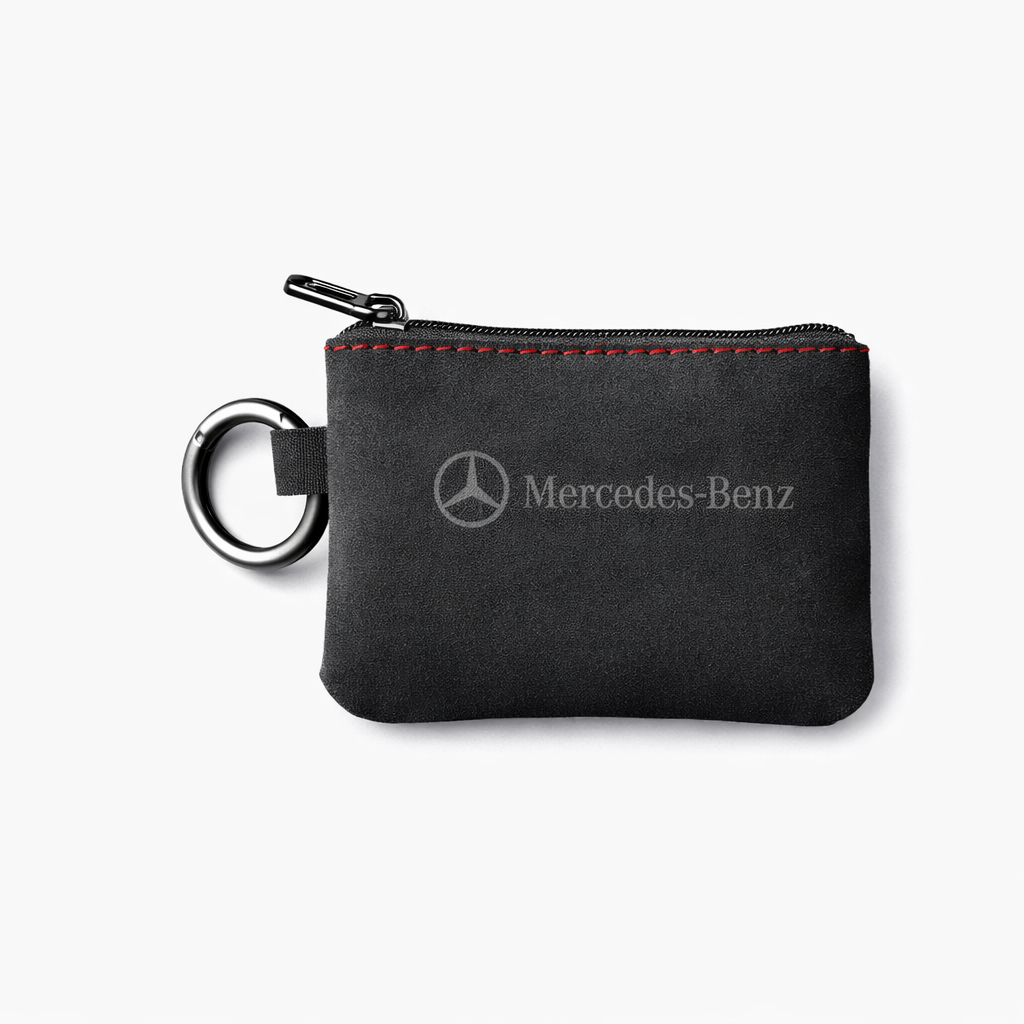 Калъф за ключ Mercedes от алкантара – компактен и стилен