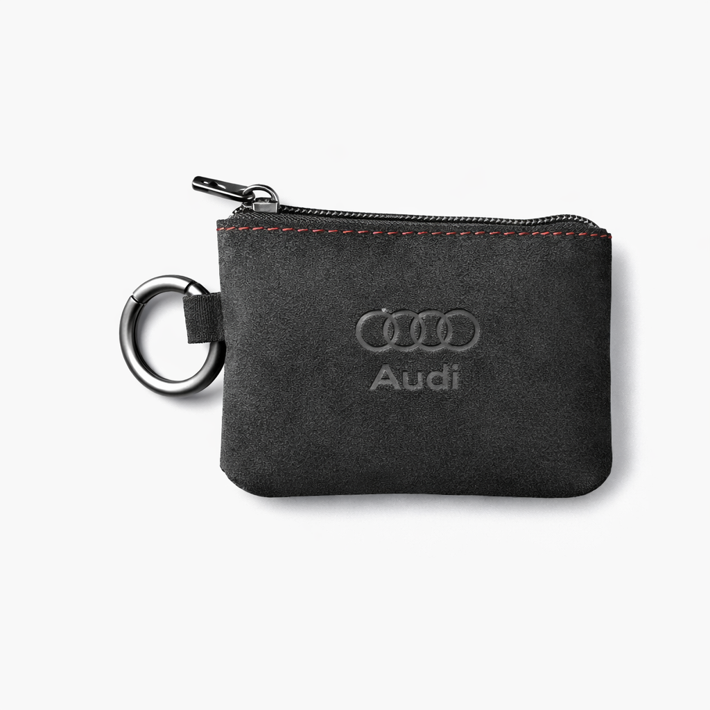 Калъф за ключ AUDI от алкантара – компактен и стилен