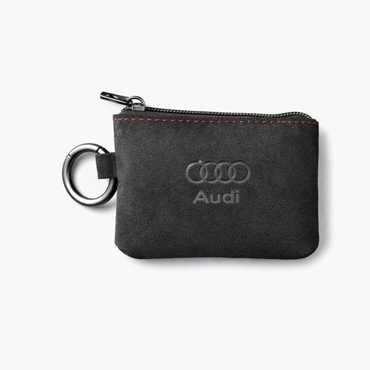 Калъф за ключ AUDI от алкантара – компактен и стилен