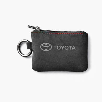 Калъф за ключ Toyota от алкантара – компактен и стилен