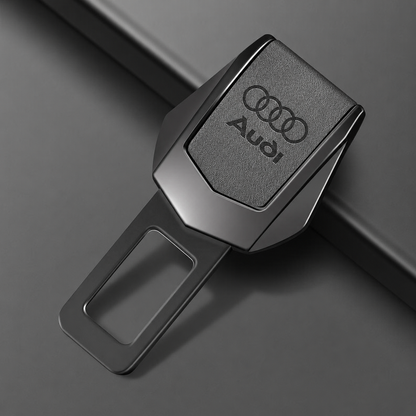 Метална закопчалка TOYOTA за автомобилен предпазен колан с кожен детайл AUDI