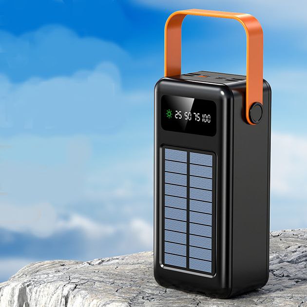 Външна батерия (Power bank) 100 000 mAh със слънчев панел и адаптери, модел YM-638CX, черен цвят.