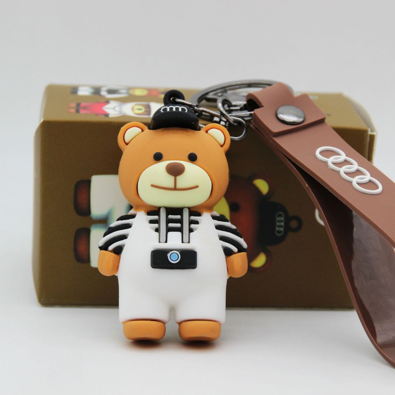 Ключодържател с плюшена играчка