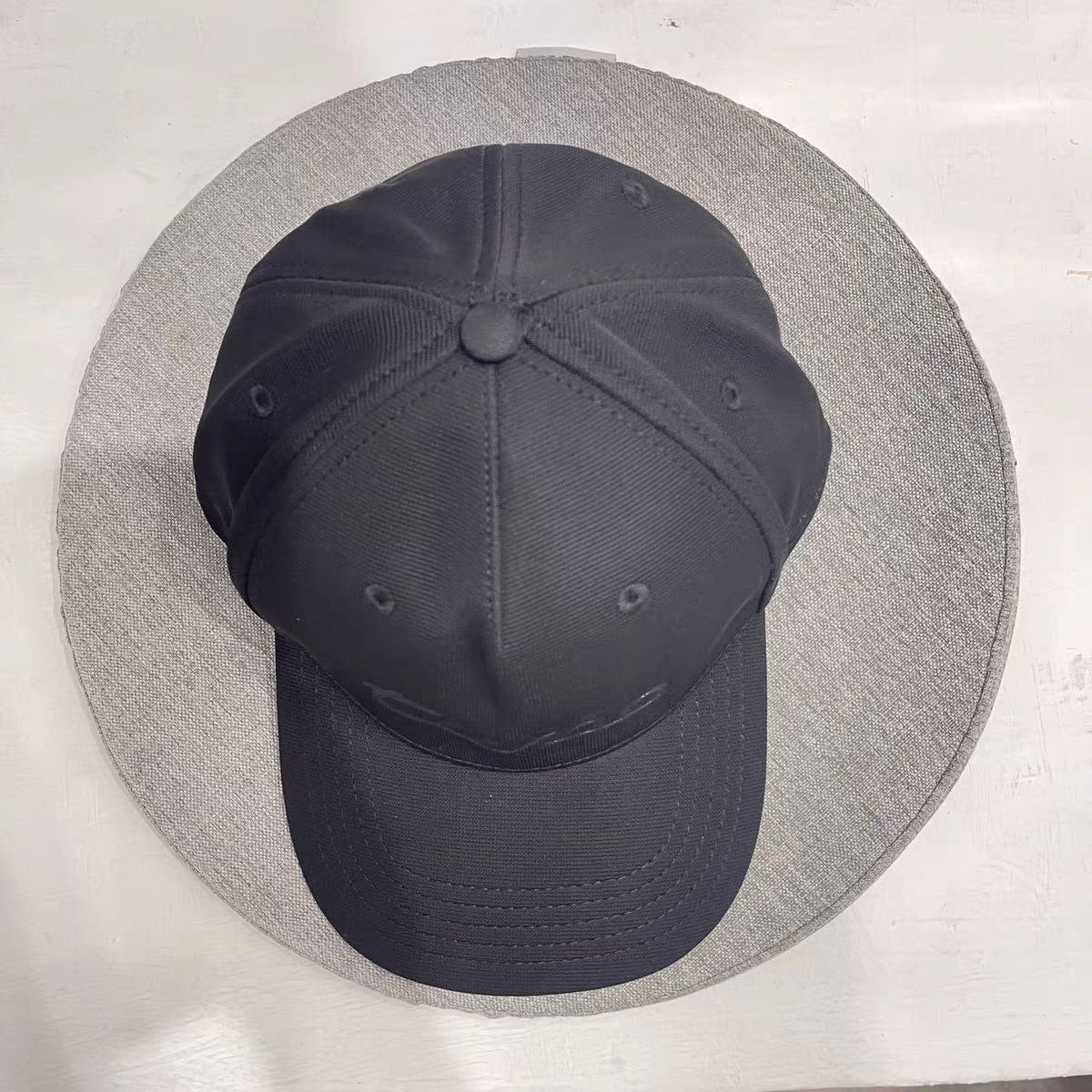 Шапка с лого TURBO