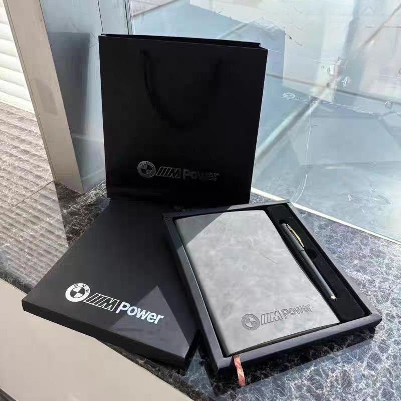 Тефтер за кола с лого