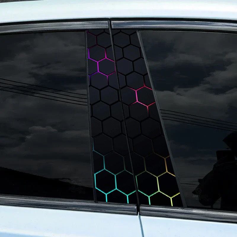 Декоративни стикери за автомобилни колонки