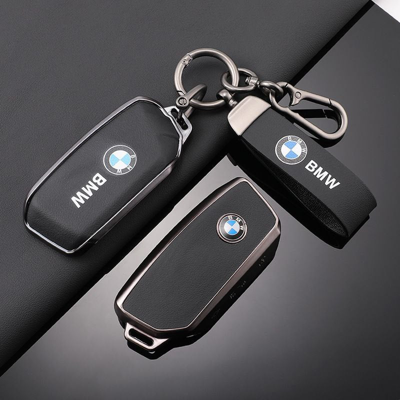 Премиум калъф за ключ BMW с ключодържател – кожа и защитен корпус ЧЕРЕН