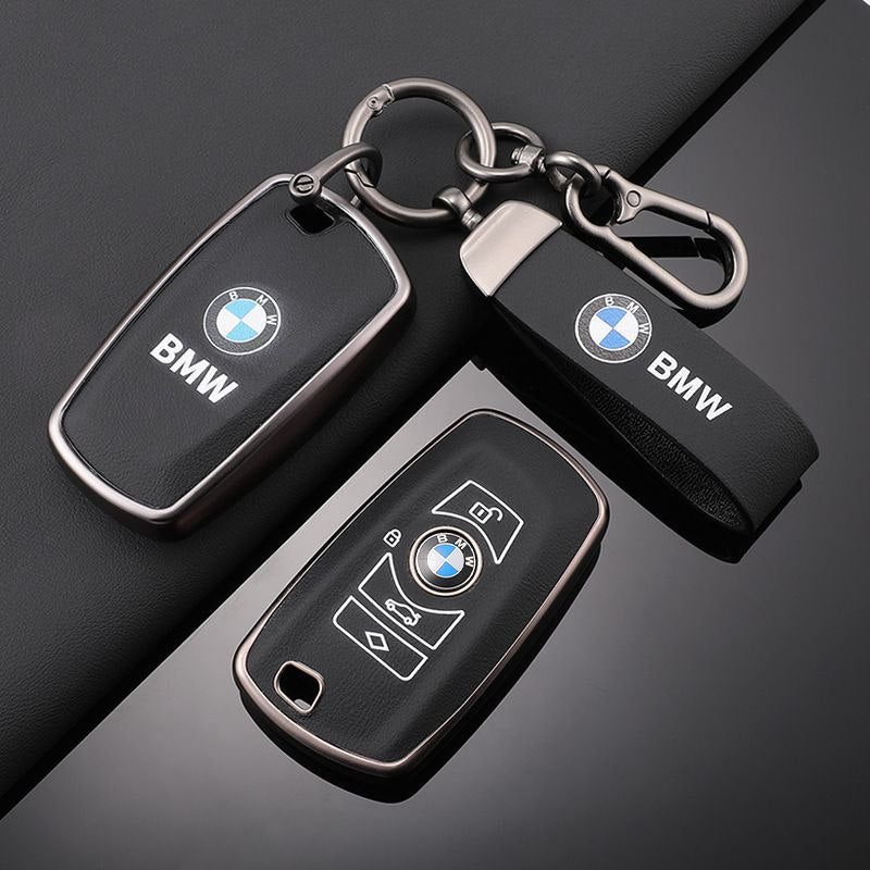 Премиум калъф за ключ BMW с ключодържател – кожа и защитен корпус ЧЕРЕН