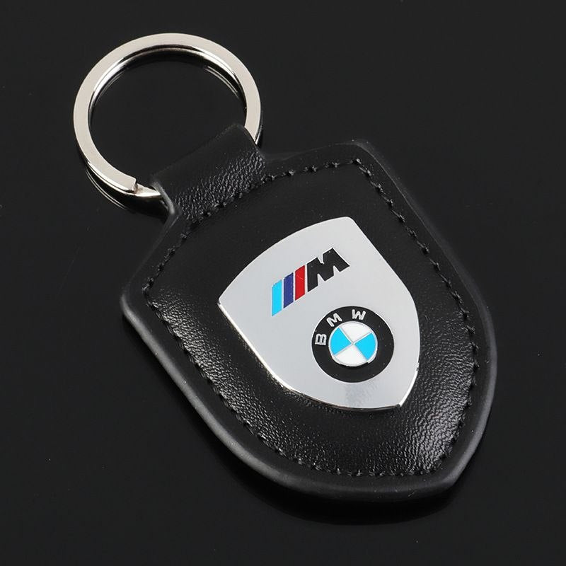 Ключодържател BMW M с метална емблема – черен или червен