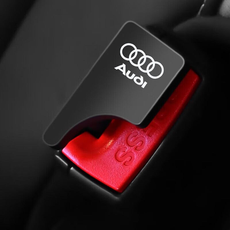Метална закопчалка за колан – универсална, здрава и стилна AUDI