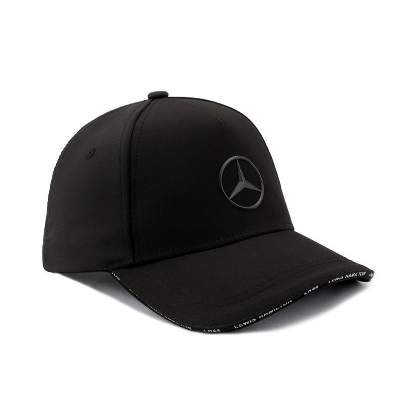 Шапка Mercedes-Benz с 3D емблема – черна / бяла (Copy)